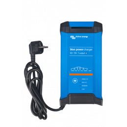 Battery charger Blue Smart IP 22 12V and 15A with 1 output - VICTRON